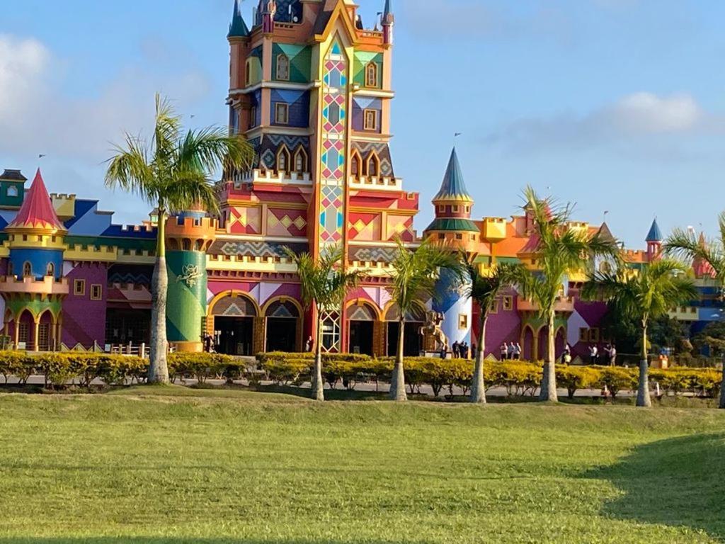 Casa De Praia Top! Beto Carrero, 500M Do Parque, Com Piscina E Sinuca, 1 Suite E 2 Quartos, 3Bwc, A 300M Da Praia, Churrasqueira E Estacionamento Privado Penha  Dış mekan fotoğraf